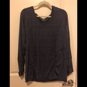 Women, charcoal gray active top, hooded, long sleeve with thumb hole